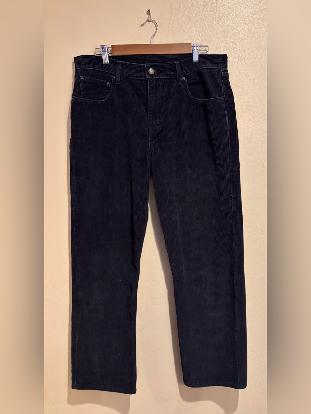 Levi's Black Corduroy Straight-Leg Pants, Women’s 32/30